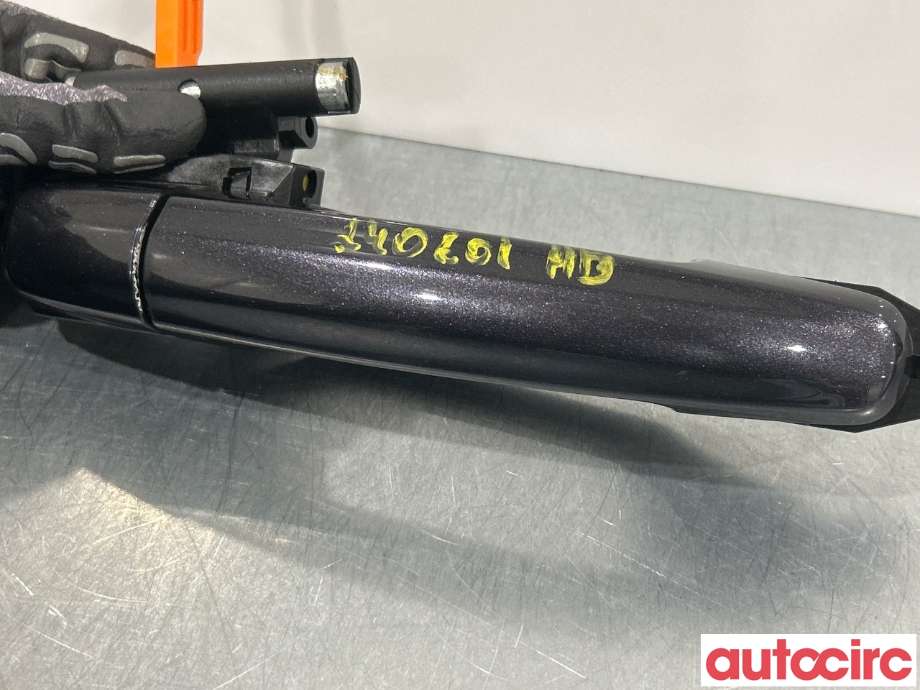 Dørhåndtak utv høyre bak til Suzuki SX4 S-CROSS 2013-->> (Type II)  (SUZUKI|82812-57LA0-ZUR|82812-57LA0|)