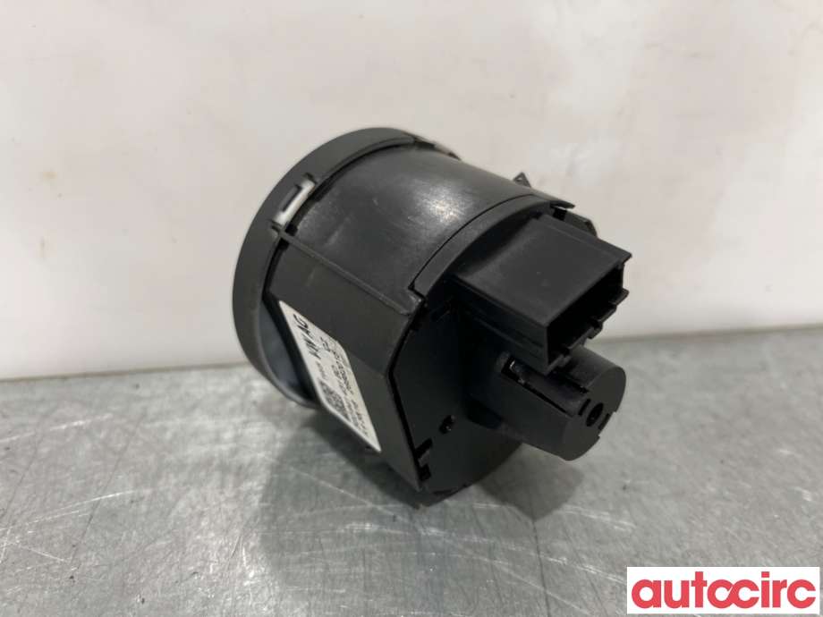 Bryter lys til VW Touran 2015-2021 (Type II)  (VOLKSWAGEN|5G0941431BD|)