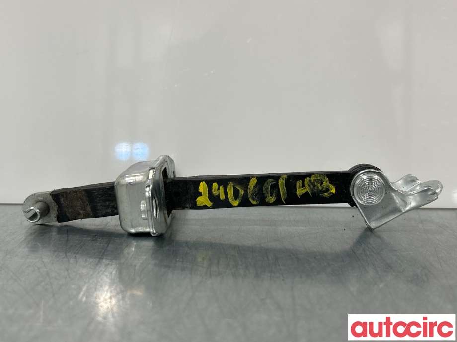 Dørstopper til Suzuki SX4 S-CROSS 2013-->> (Type II)  (SUZUKI|8183054P00|)