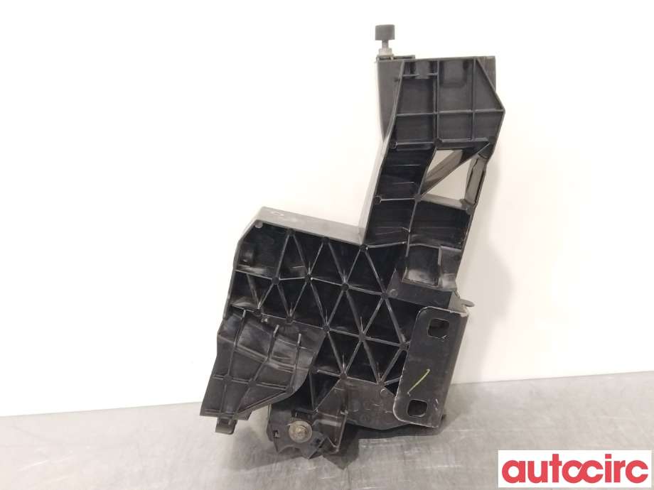 Diverse deler til Mercedes EQE 2022-->> (MERCEDES|A2946200700|)