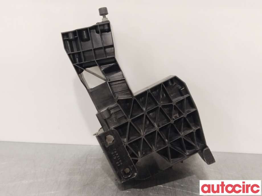 Diverse deler til Mercedes EQE 2022-->> (MERCEDES|A2946200700|)