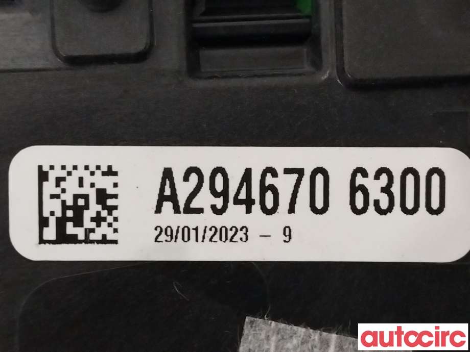 Diverse deler til Mercedes EQE 2022-->>  (MERCEDES|A2946702101|A2946706300)