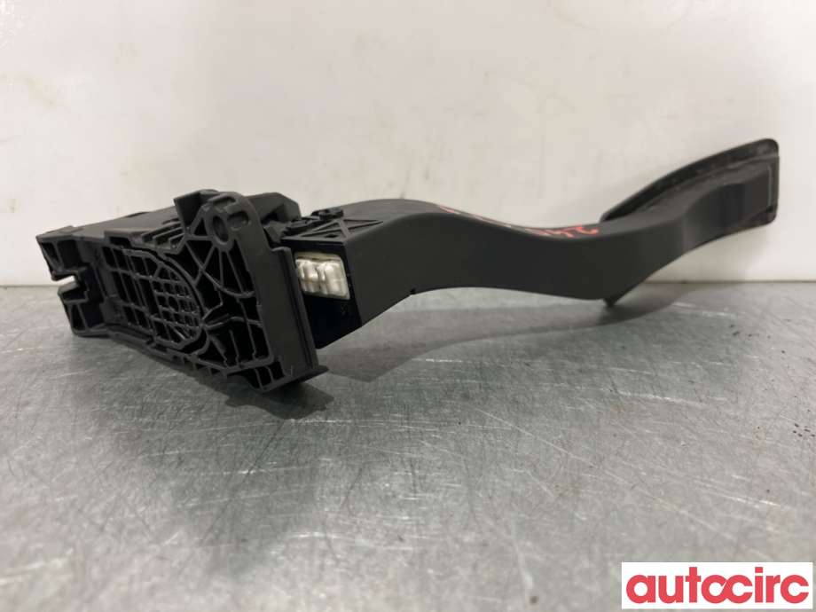 Pedal gass til VW Touran 2015-2021 (Type II)  (VOLKSWAGEN|5Q1723503J|6PV010621-13|5Q1723503L)
