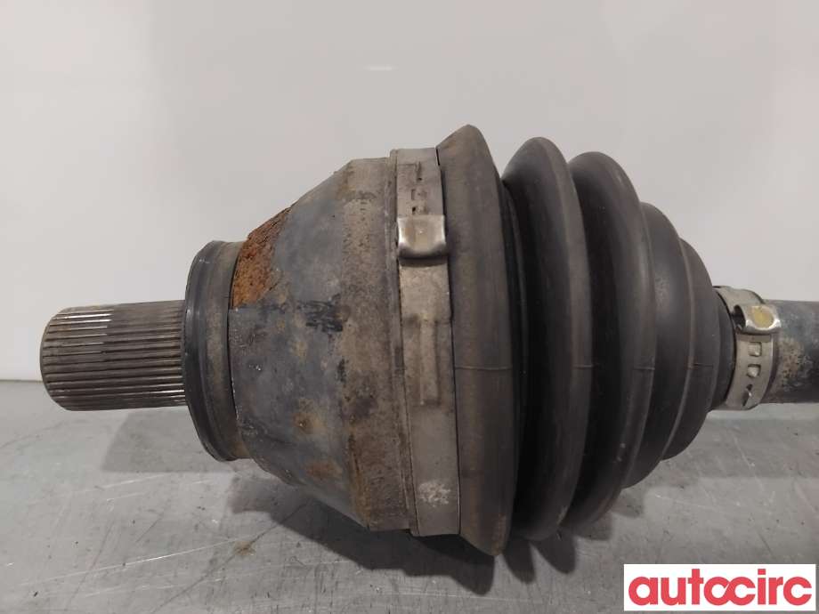 Drivaksel høyre foran til Volvo XC60 2008-2013 (Type I, Fase 1)  (VOLVO|36051325||30783072)