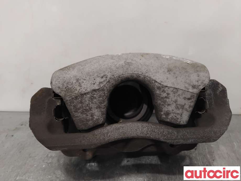 Bremsecaliper høyre foran til Mercedes C-Klasse 2011-2014 (Fase 2) (W204) (W204) (MERCEDES|A2044212881|)