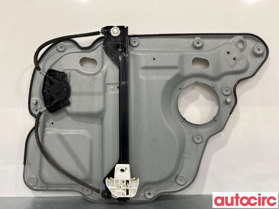 Ruteheis venstre bak til VW Touran 2010-2015 (Type I, Fase 3)  (VOLKSWAGEN|1T0839461P|1T0839729Q)