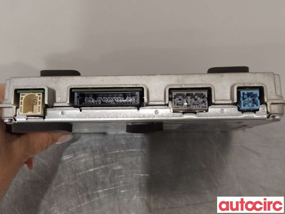 Styreenhet diverse til Toyota Yaris Cross (SUV) 2021-->>  (TOYOTA|868000D011)