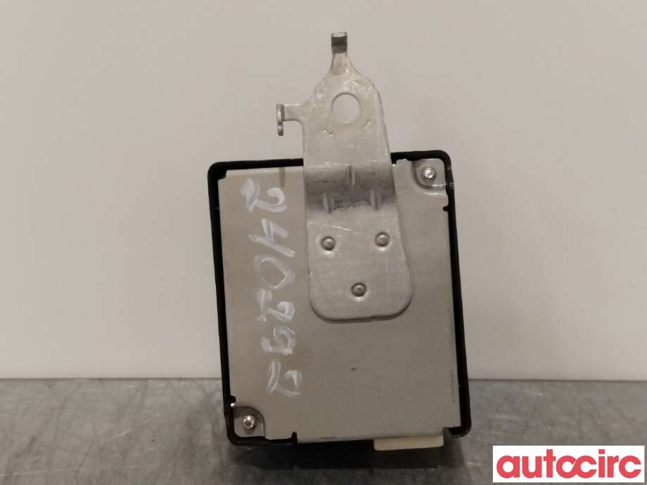 Styreenhet diverse til Toyota Yaris Cross (SUV) 2021-->>  (TOYOTA|897B00D011|897B00D010)