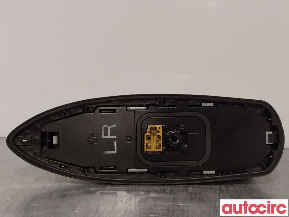 Antenne navigasjon til Toyota Yaris Cross (SUV) 2021-->>  (TOYOTA|867600D010|)