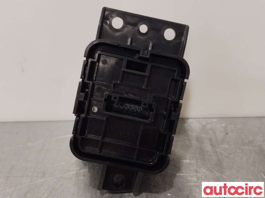 Bryter diverse til Toyota Yaris Cross (SUV) 2021-->>  (TOYOTA|849700D040|)