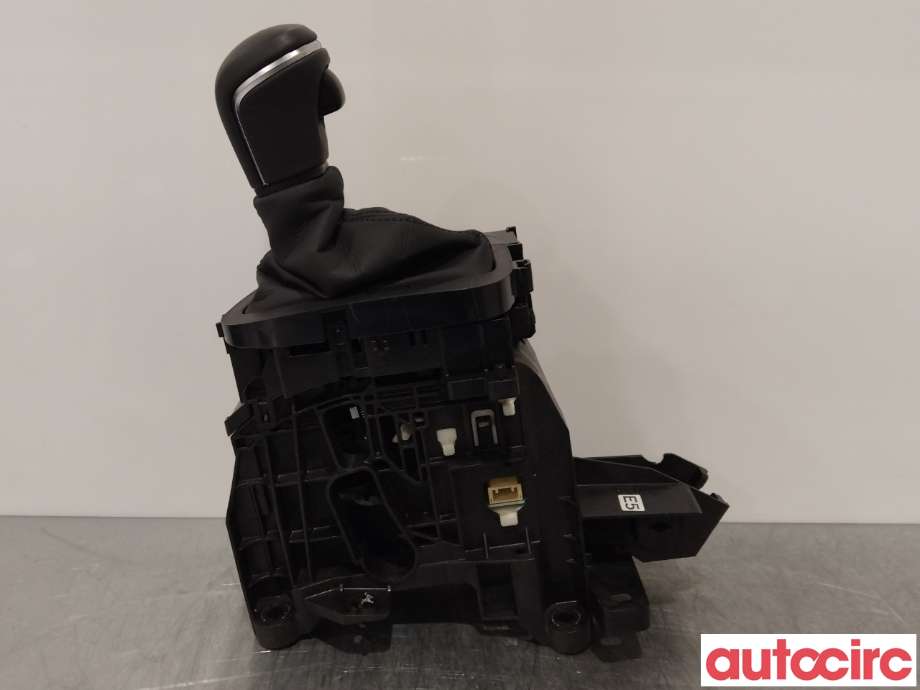 Girstang/girvelger automat til Toyota Yaris Cross (SUV) 2021-->>  (TOYOTA|33560F4050|)