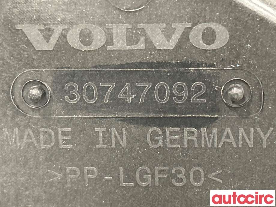 Ruteheis høyre foran til Volvo XC40 2018-2024  (VOLVO|30747092)