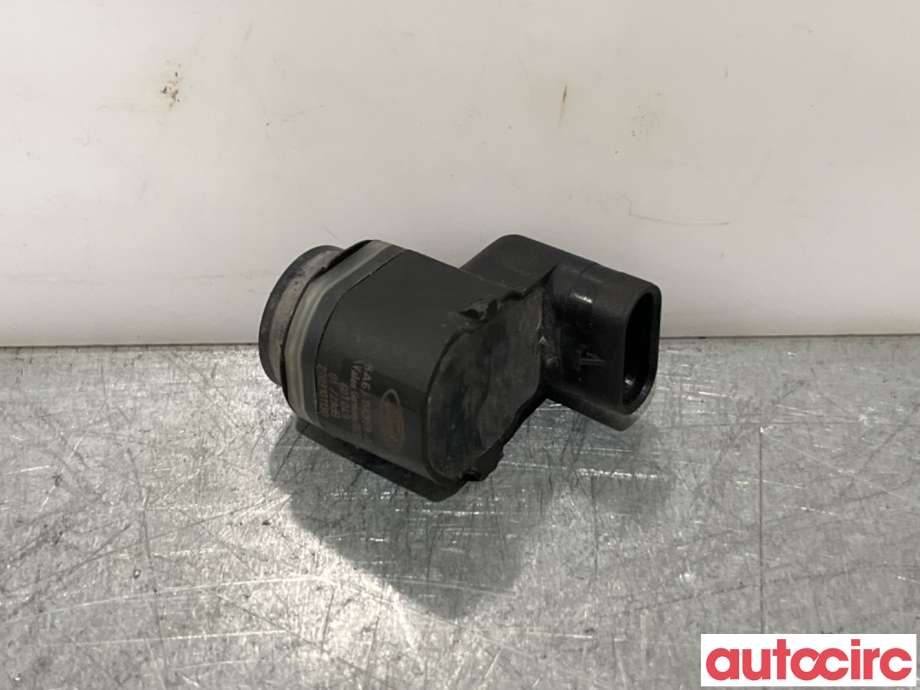 Parkeringssensor foran til Ford Kuga 2008-2012 (Type I)  (FORD|2018398|607049|8A6J-15K859-AA)
