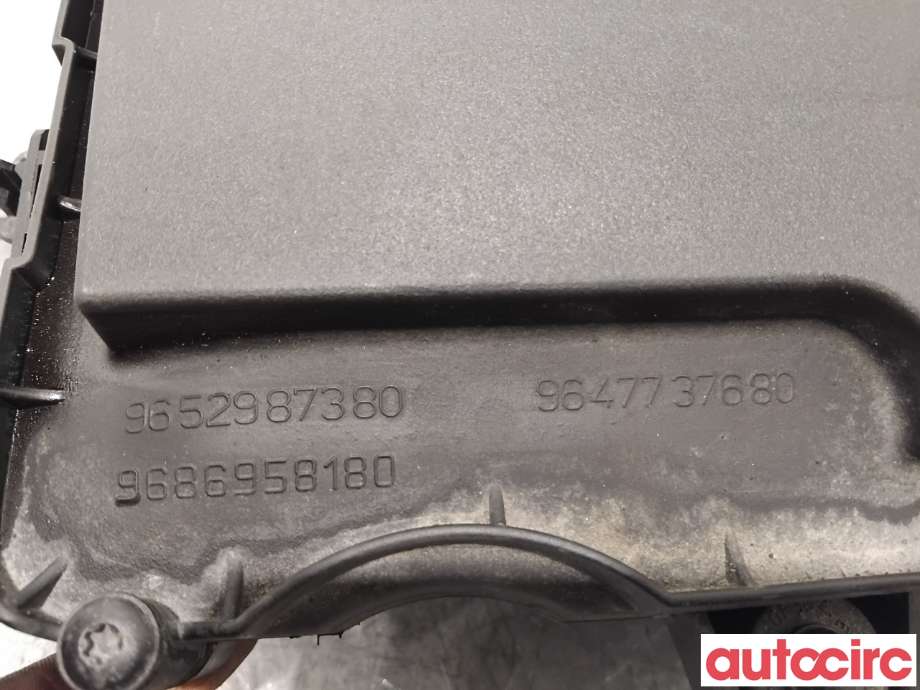 Luftfilterboks til Ford Fiesta 2008-2012 (Type VI, Fase 1)  (FORD|1670804||9652987380)