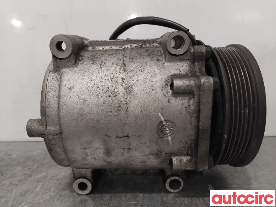 Aircondition kompressor til Ford Fiesta 2008-2012 (Type VI, Fase 1)  (FORD|1811104||8V5119D629DF)