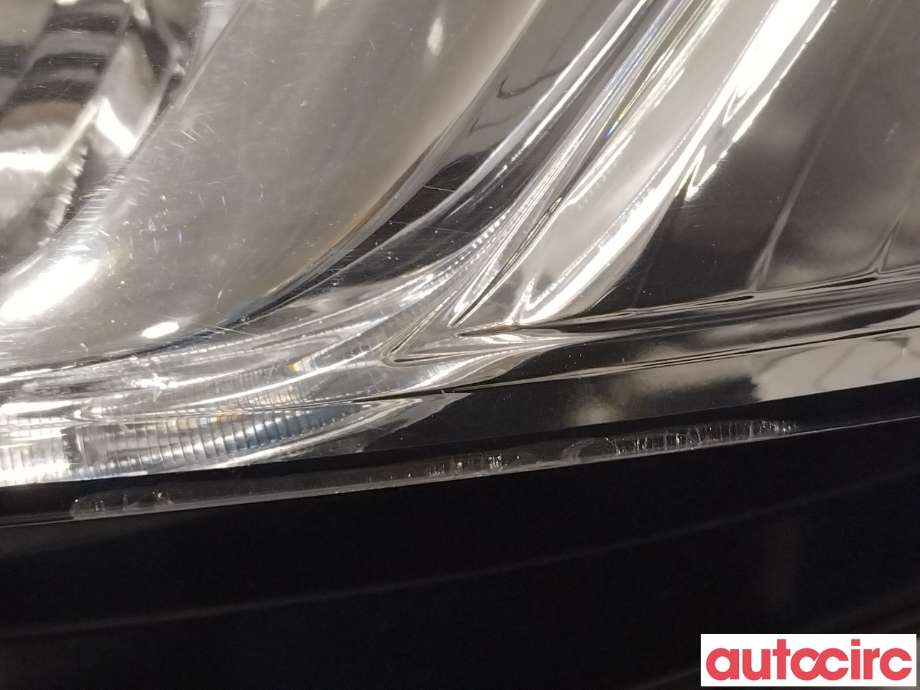 Frontlykt venstre halogen til Ford Ecosport 2016-->> (FORD|2027133|CN1513W030BH)
