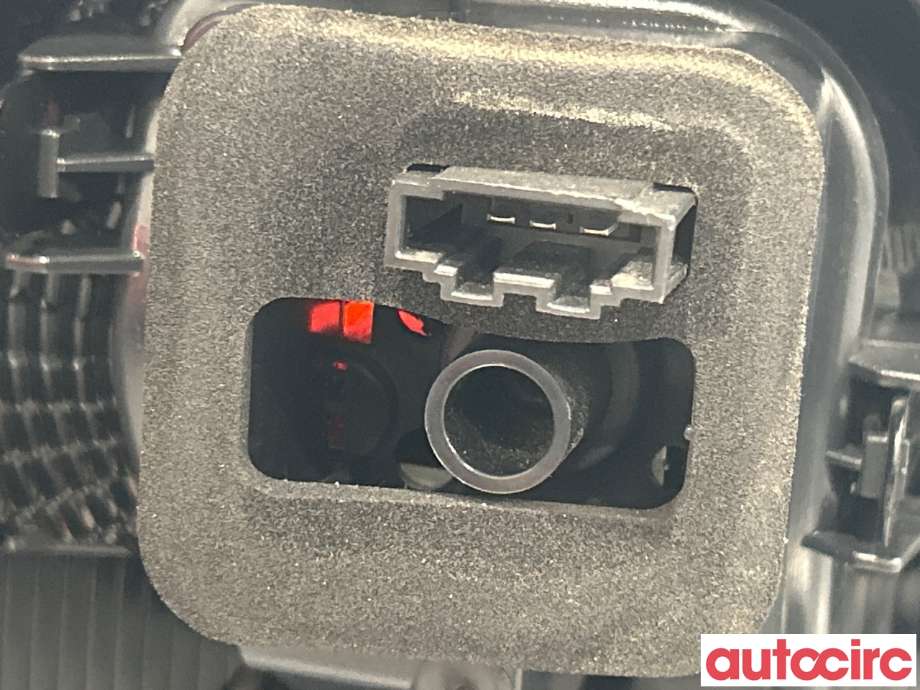 Baklykt høyre til VW Golf VI 2008-2012  (VOLKSWAGEN|5K0945096G|)