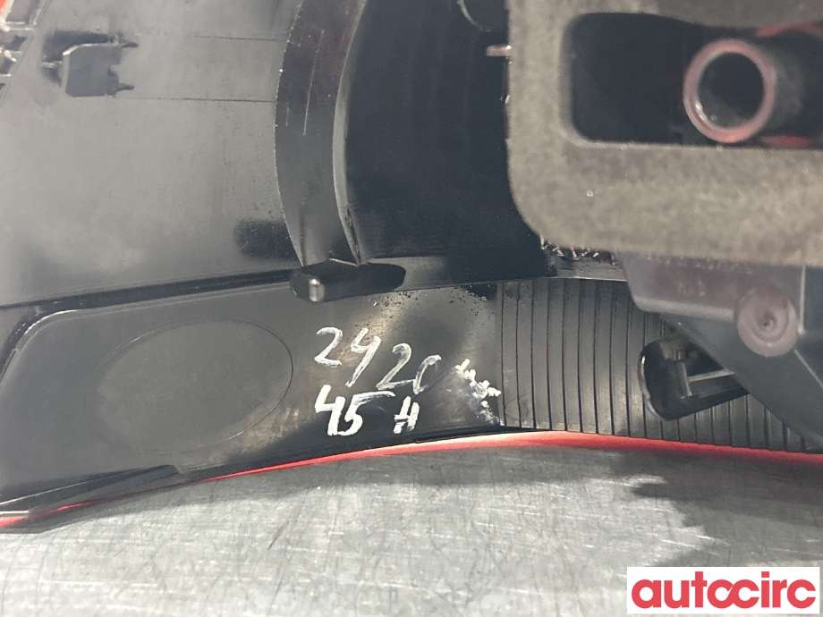 Baklykt høyre til VW Golf VI 2008-2012  (VOLKSWAGEN|5K0945096G|)