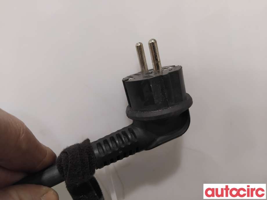 Batterilader kabel til Mercedes GLC 2015-2022 (X253) (X253) (MERCEDES|A0005837302|A0005831303|A0005838703)