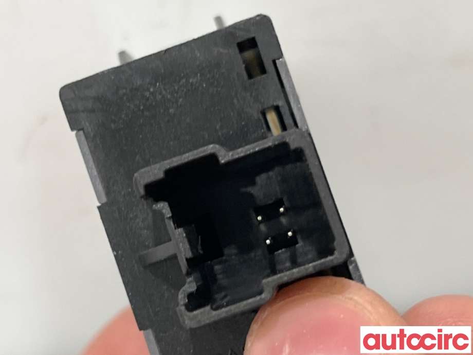 Bryter setevarme til Ford Kuga 2008-2012 (Type I)  (FORD|1559535||8V4T-19K314-AB)