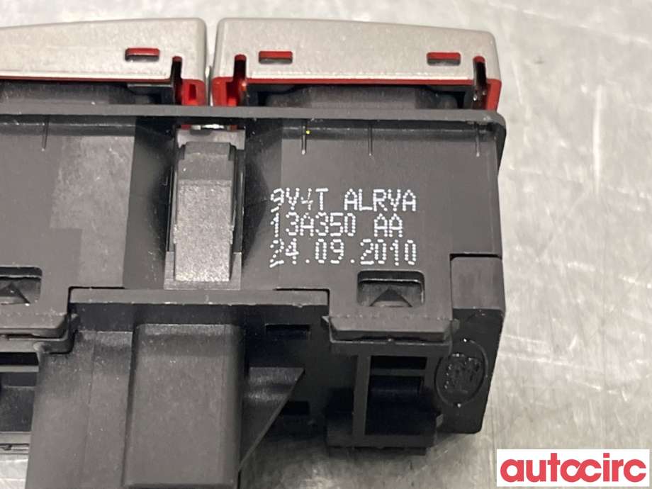 Bryter nødblink til Ford Kuga 2008-2012 (Type I)  (FORD|1591825||9V4T13A350AA)