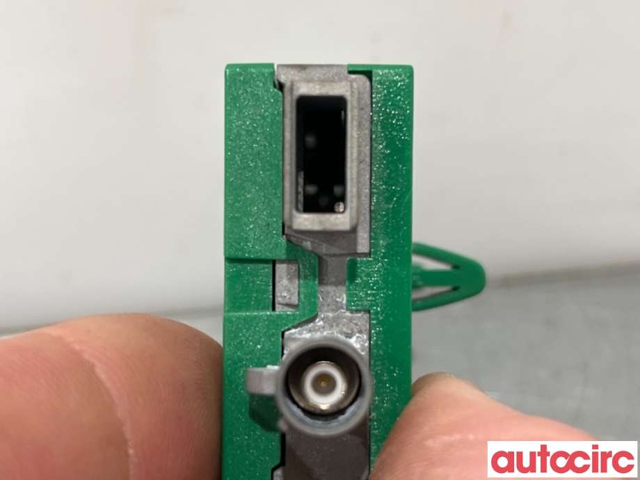 Antenne forsterker til Ford Kuga 2008-2012 (Type I) (FORD|1717931|7CP1-18C847-DA|30761697)