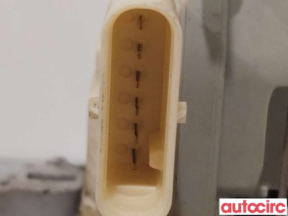 Låsekasse høyre foran til Audi A6 2011-2014 (Type IV, Fase 1) (C7) (C7) (AUDI|8J1837016E||8J1837016C)