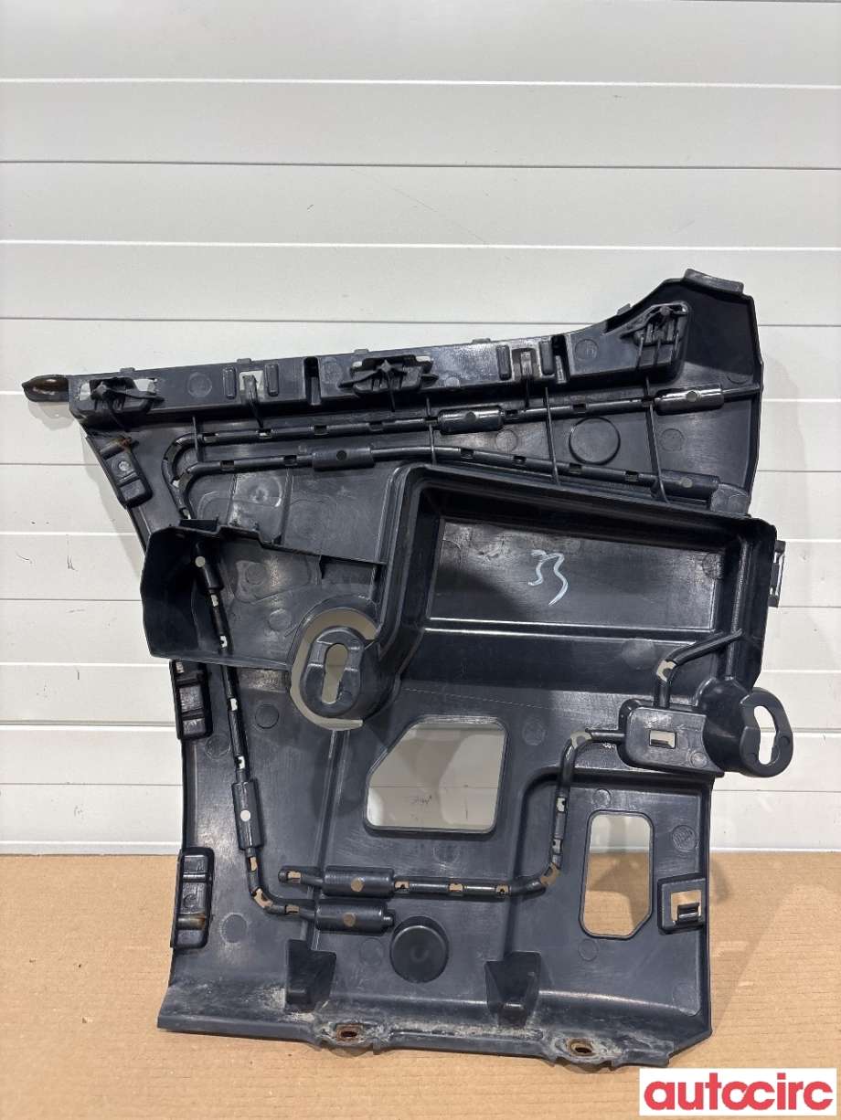 Diverse deler til BMW 4-Serie 2013-2020 (F32/F33/F36) (F32/F33/F36) (BMW|51127428732|)