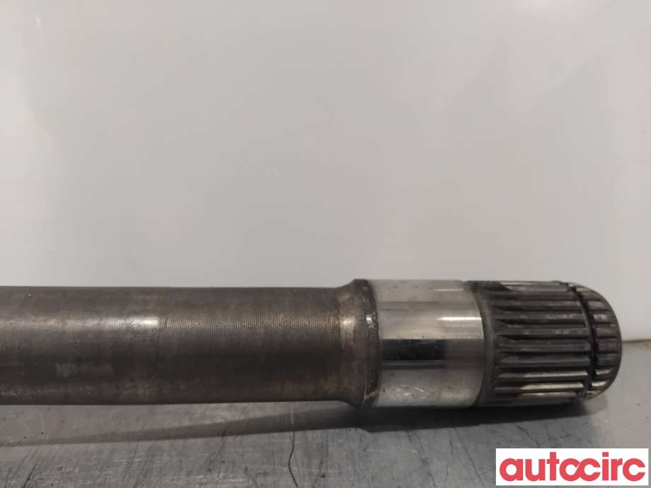 Drivaksel høyre foran til BMW X3 2010-2017 (F25) (F25) (BMW|31607619658|7598028|31608675014)