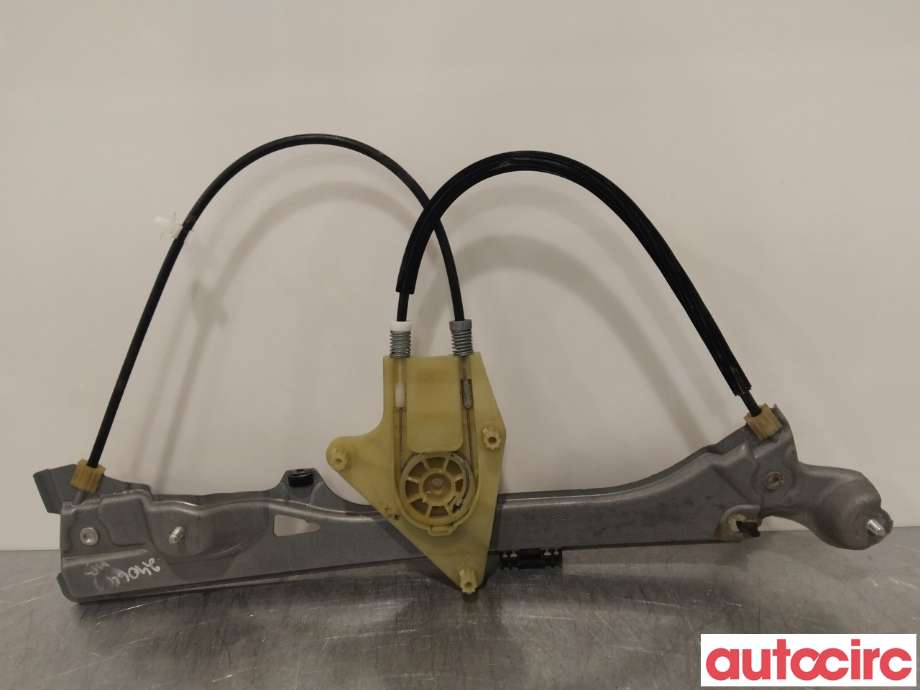 Ruteheis til Renault Laguna 2011-2014 Type III, Fase 2 (RENAULT|827000001R)