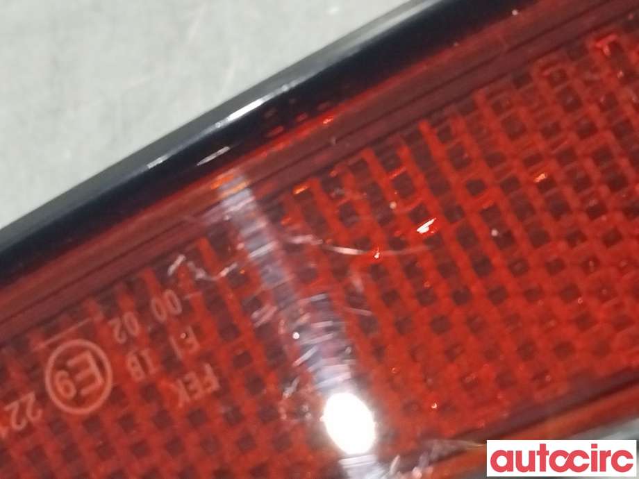 Refleksplate til VW ID.3 2020-->>  (VOLKSWAGEN|10B945702)