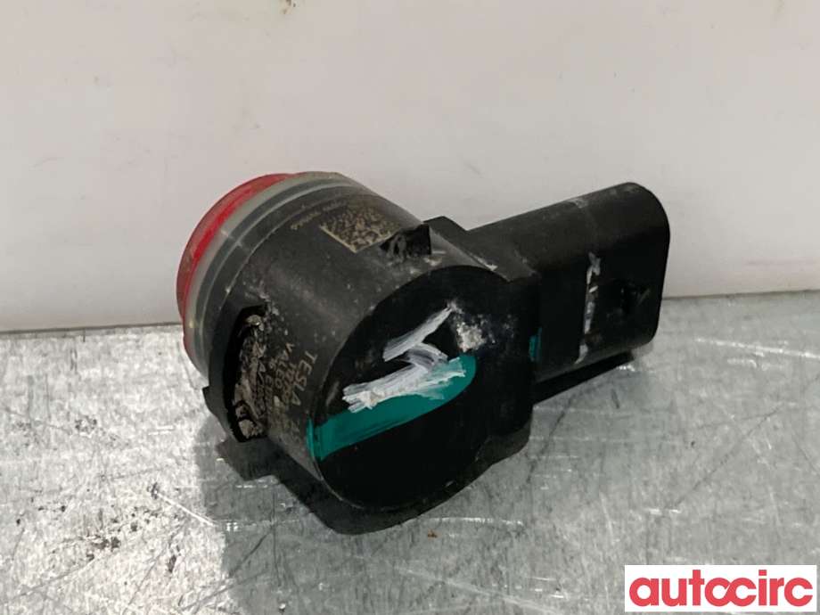 Parkeringssensor bak til Tesla Model 3 2018-2023 (Fase 1)  (TESLA|1127503-08-C|E132840)