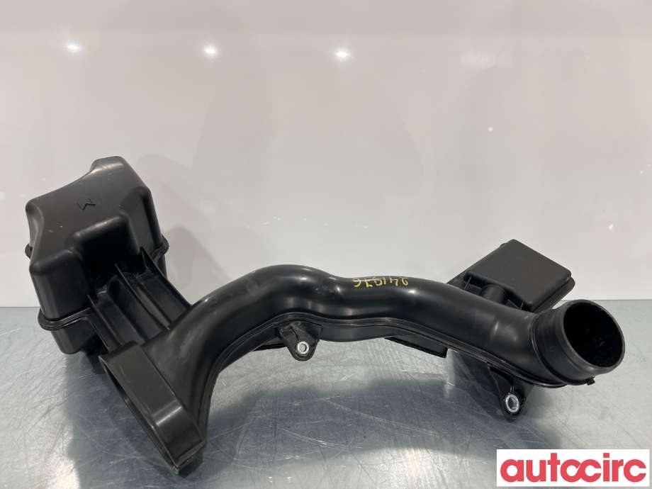 Luftslange innsug til Toyota C-HR 2016-->> (TOYOTA|177510T190|17751-0T190)