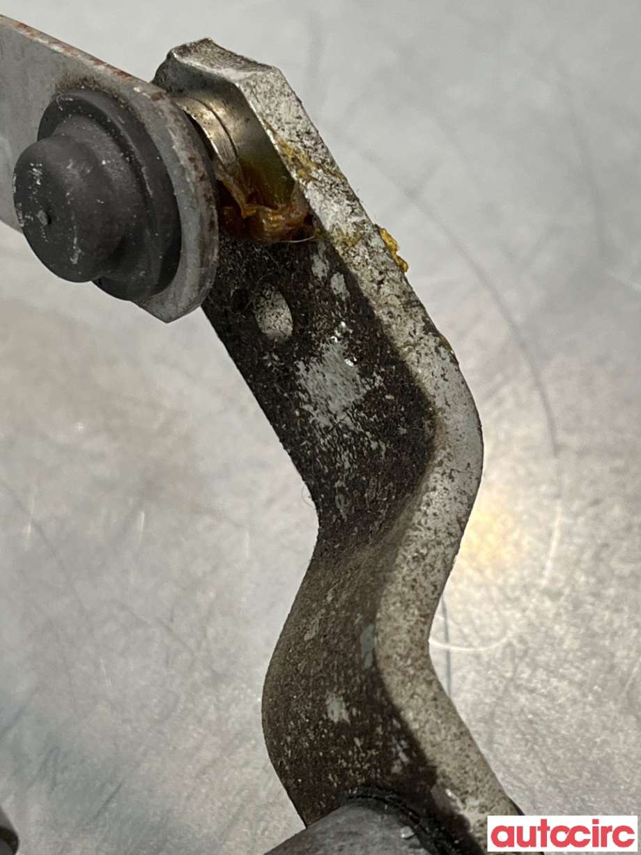 Viskermotor frontrute til Peugeot 2008 2013-2019 (Type I)  (PEUGEOT|9673222580|0390241540)