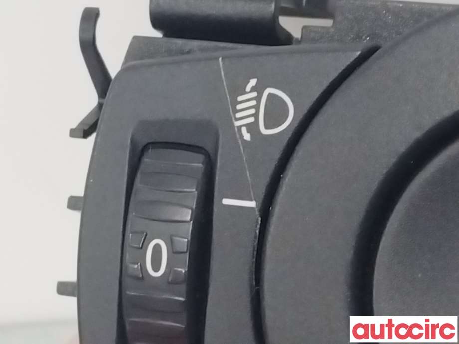 Bryter lys til BMW 1-Serie 2004-2011 (E81/E82/E87/E88) (E81/E82/E87/E88) (BMW|61316932794)