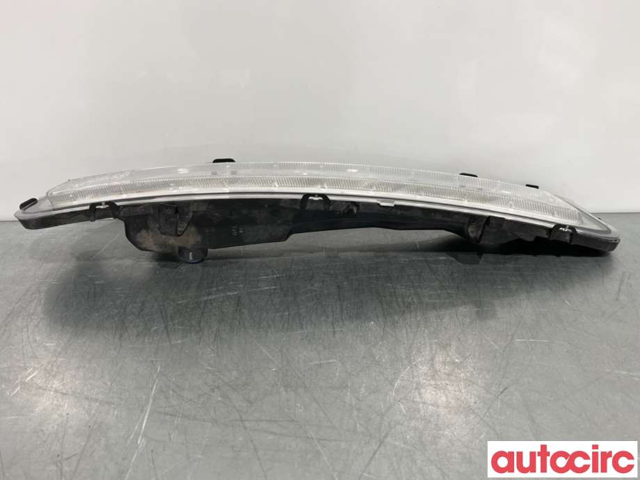 Parklykt høyre til Ford Mondeo 2011-2014 (Type IV, Fase 2)  (FORD|1725079||BS71-13B218-AE)