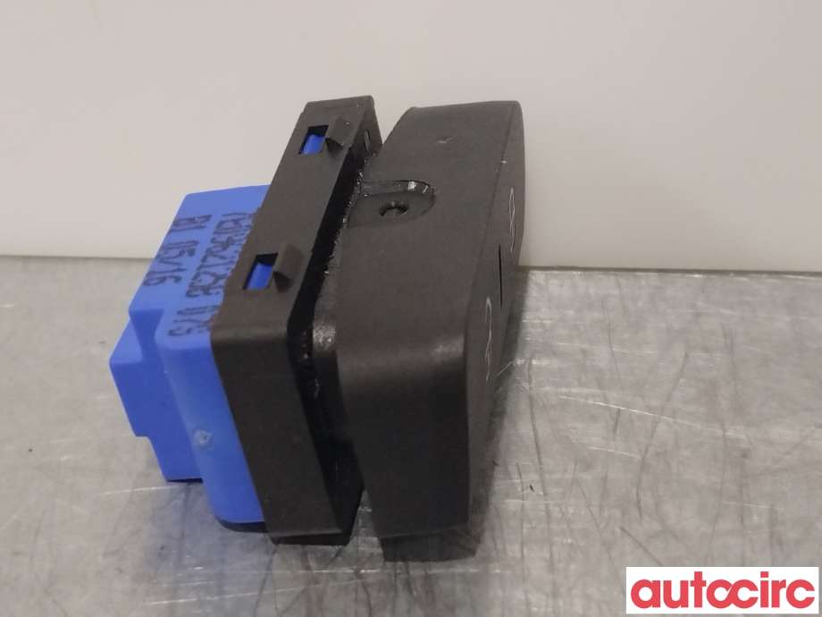Bryter diverse til VW Transporter / Caravelle 2015-2019 (T6) (T6) (VOLKSWAGEN|7E0962125B)