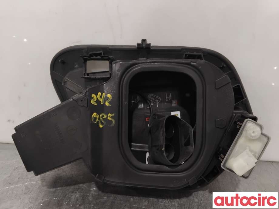 Batterilader inntak/luke til Opel Corsa F 2019-->>  (OPEL|9831353780||39182032)
