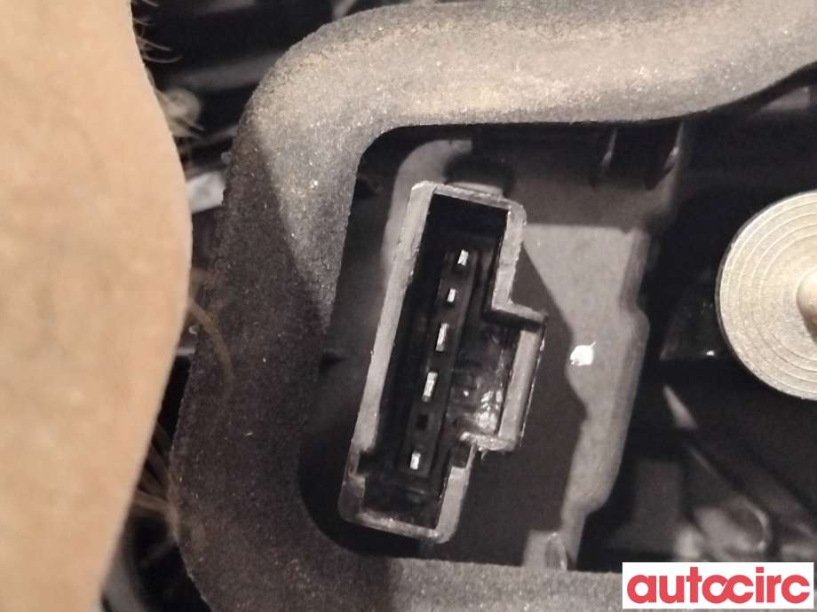 Baklykt venstre til Opel Corsa F 2019-->>  (OPEL|9829317380|90194151|39162662)