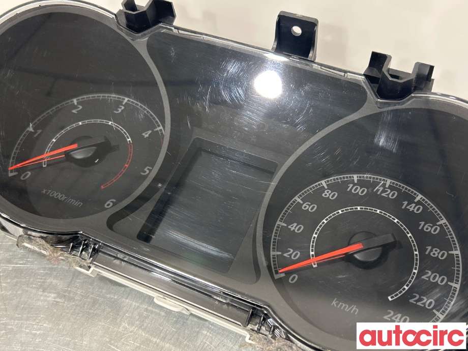 Instrumentpanel til Mitsubishi Outlander 2010-2012 (Type II, Fase 2)  (MITSUBISHI|8100B622)