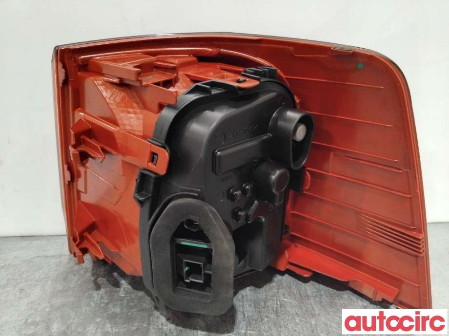 Baklykt venstre til VW Sharan 2010-->> (Type II)  (VOLKSWAGEN|7N0945095G|89504946)