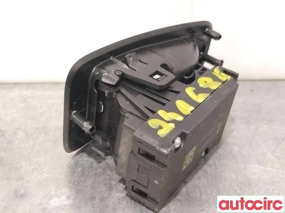 Bryter elektrisk håndbrekk/parkbrems til Mercedes C-Klasse 2014-2018 (Fase 1) (W205) (W205) (MERCEDES|A2059051516||A2059056603)
