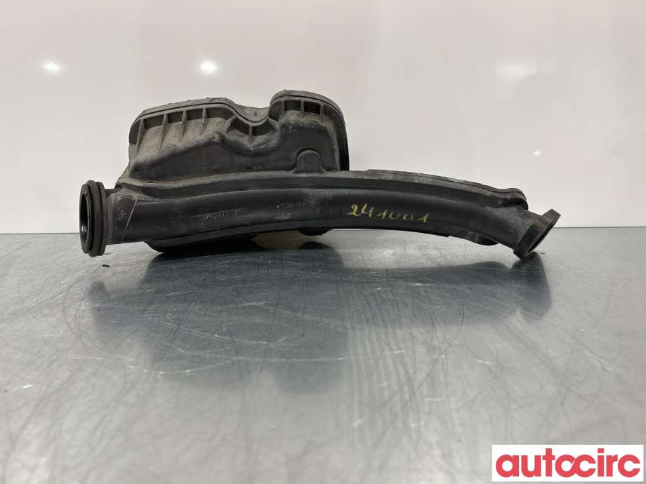 Luftslange innsug til Volvo XC60 2008-2013 (Type I, Fase 1)  (VOLVO|30774691|)