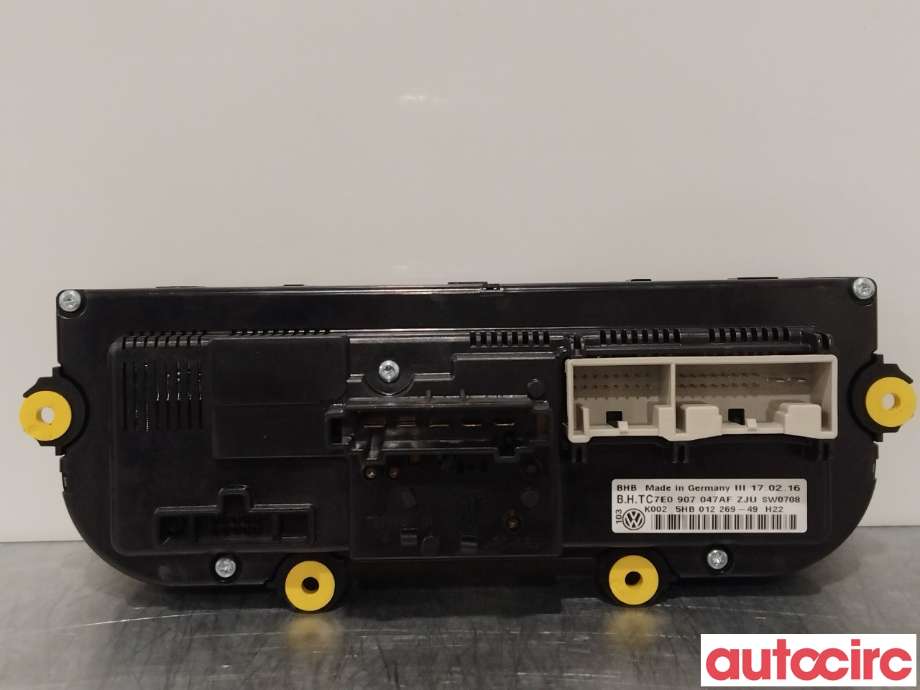 Varmeapparat betjening til VW Transporter / Caravelle 2015-2019 (T6) (T6) (VOLKSWAGEN|7E0907047AF)