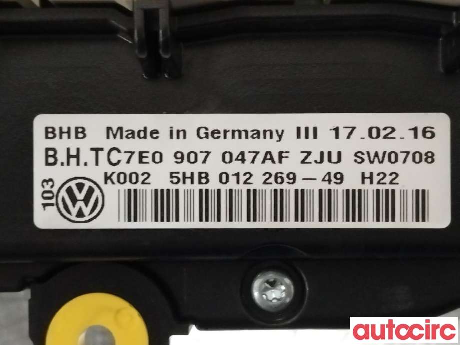 Varmeapparat betjening til VW Transporter / Caravelle 2015-2019 (T6) (T6) (VOLKSWAGEN|7E0907047AF)