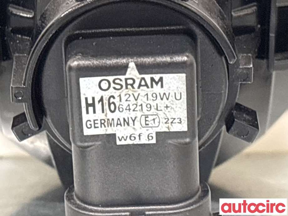 Tåkelykt høyre foran til Mitsubishi Outlander 2015-->> (Type III, Fase 2) (MITSUBISHI|8321A669)