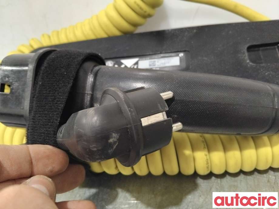 Batterilader kabel til Mercedes C-Klasse 2014-2018 (Fase 1) (W205) (W205) (MERCEDES|A0005834200|6033022|)