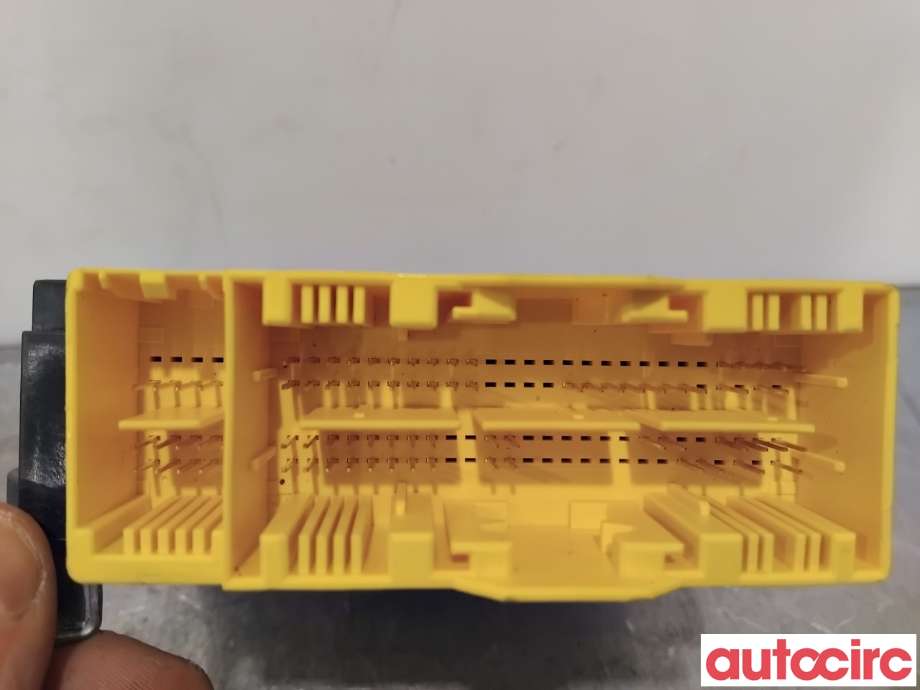 Airbag elektronikk til Mercedes C-Klasse 2014-2018 (Fase 1) (W205) (W205) (MERCEDES|A2059008618|A2C92704001|A2059009427)