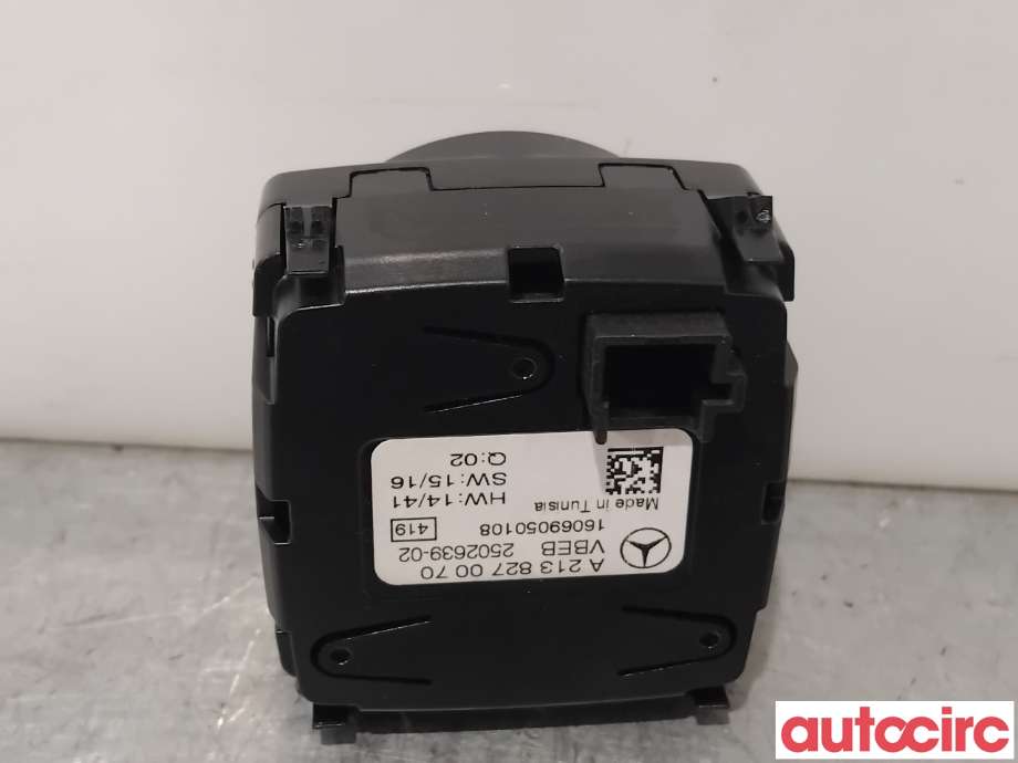 Instrument klokke til Mercedes C-Klasse 2014-2018 (Fase 1) (W205) (W205) (MERCEDES|A2138272000|2502639-02|A2138270070)