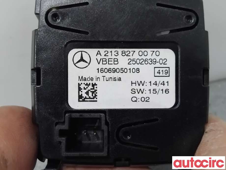 Instrument klokke til Mercedes C-Klasse 2014-2018 (Fase 1) (W205) (W205) (MERCEDES|A2138272000|2502639-02|A2138270070)